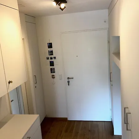 Sunny Quiet Modern 2 Baths