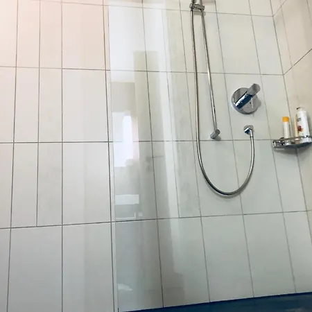 Sunny Quiet Modern 2 Baths Apartment Davos